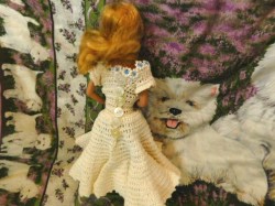 barbie blonde crochet dress bk